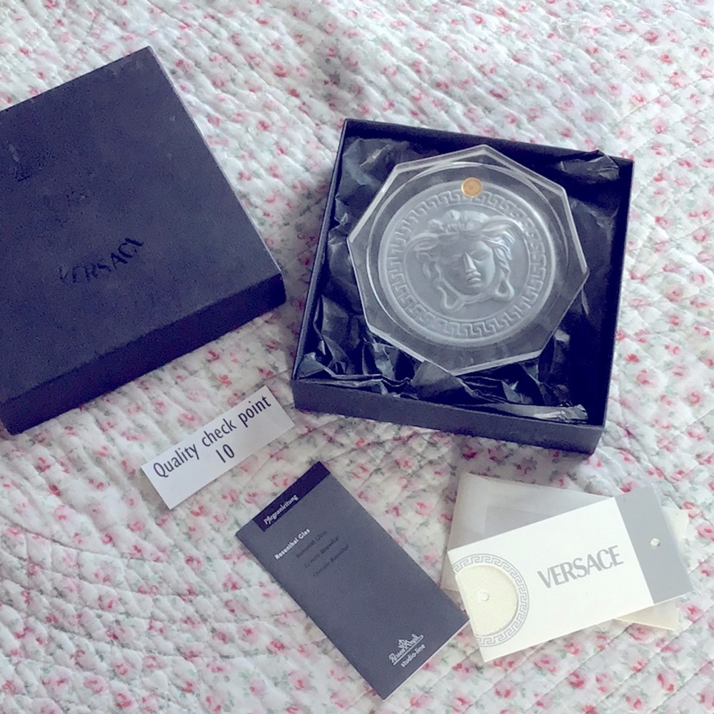 🎄 pGianni Versace Rosenthal Medusa Glass Coaster New In Box Authentic Gift Idea